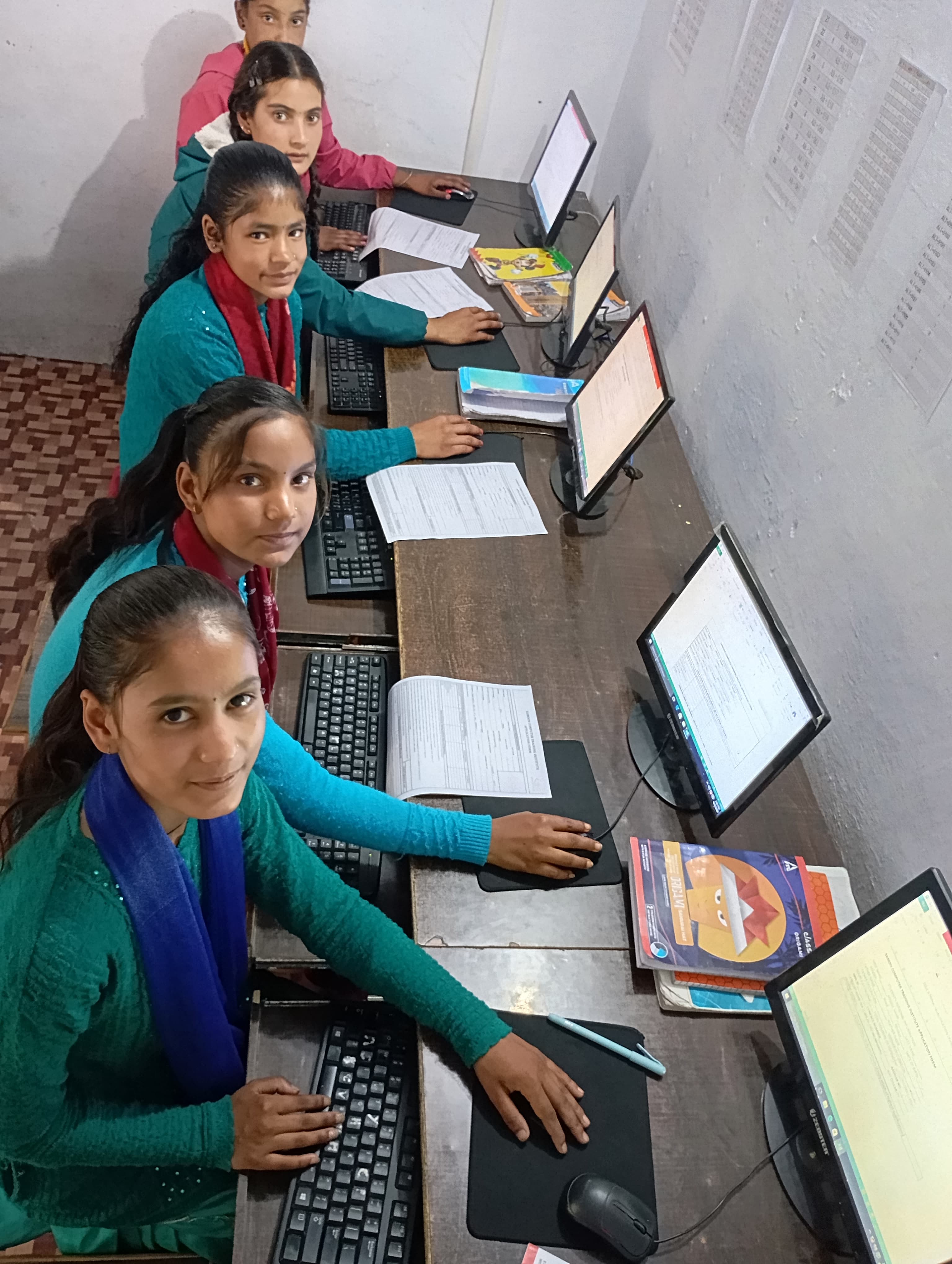 Support Free Computer Education For Rural Students