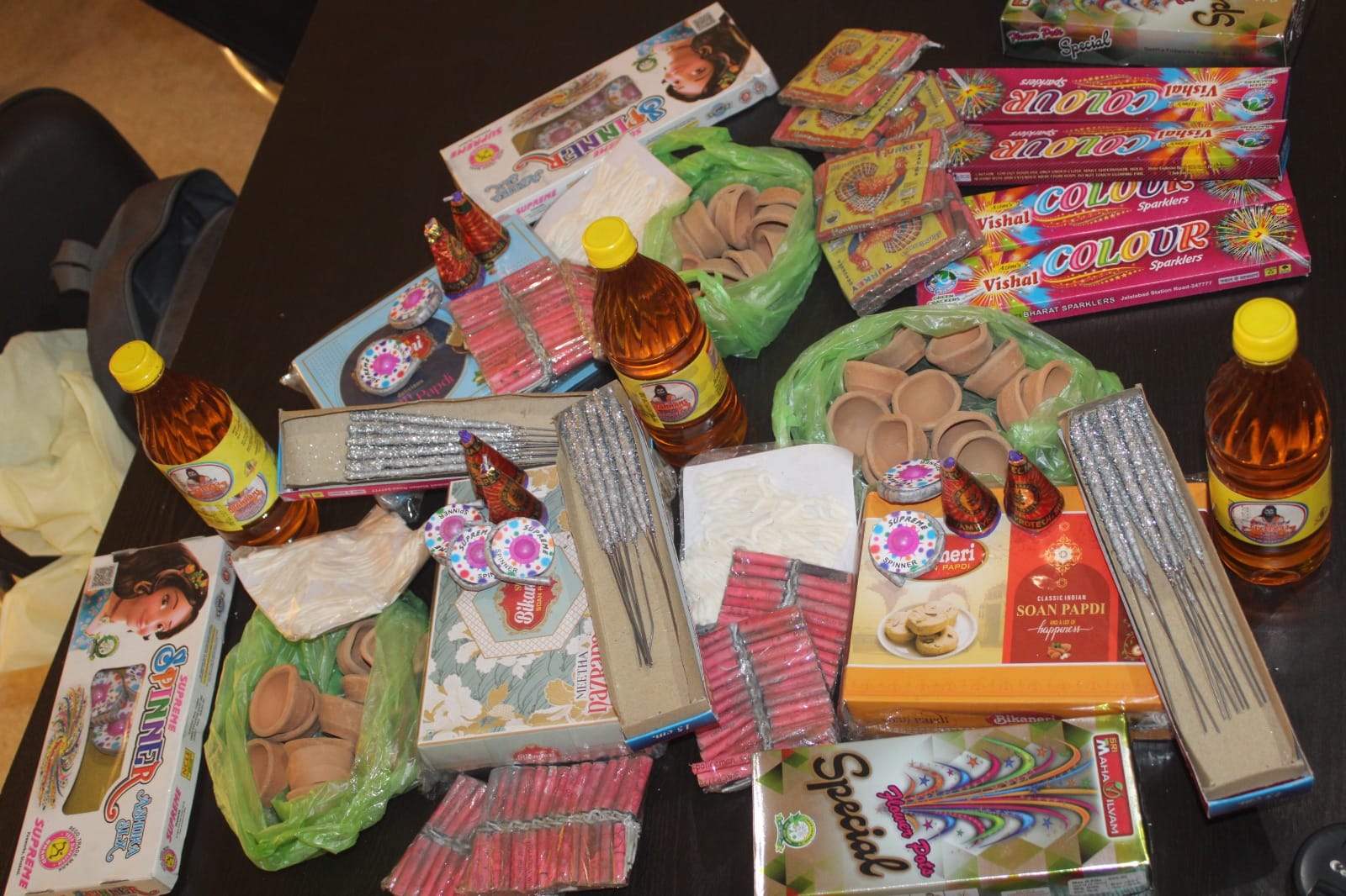 Diwali Ki Samoon - Bringing Light & Joy To Needy Families